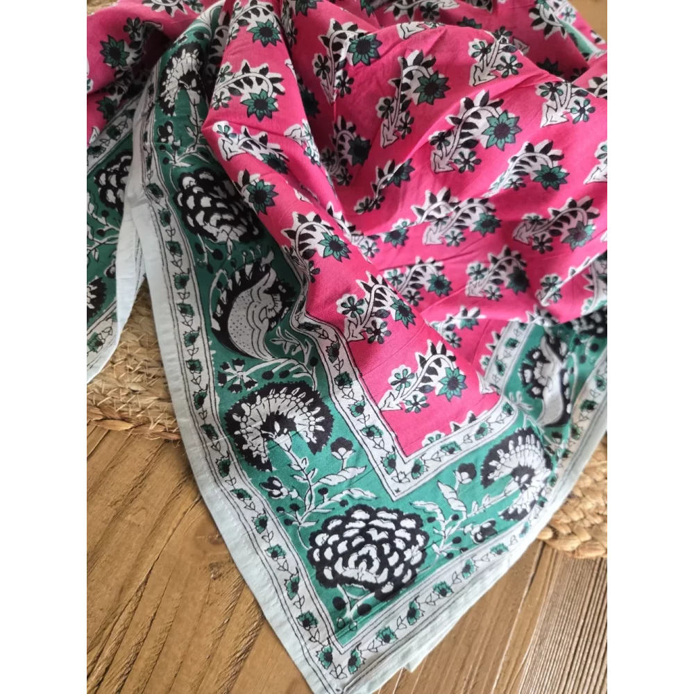 Foulard carré en coton fuchsia et vert