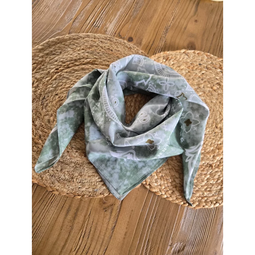 Foulard carré bandana Tie&Dye vert