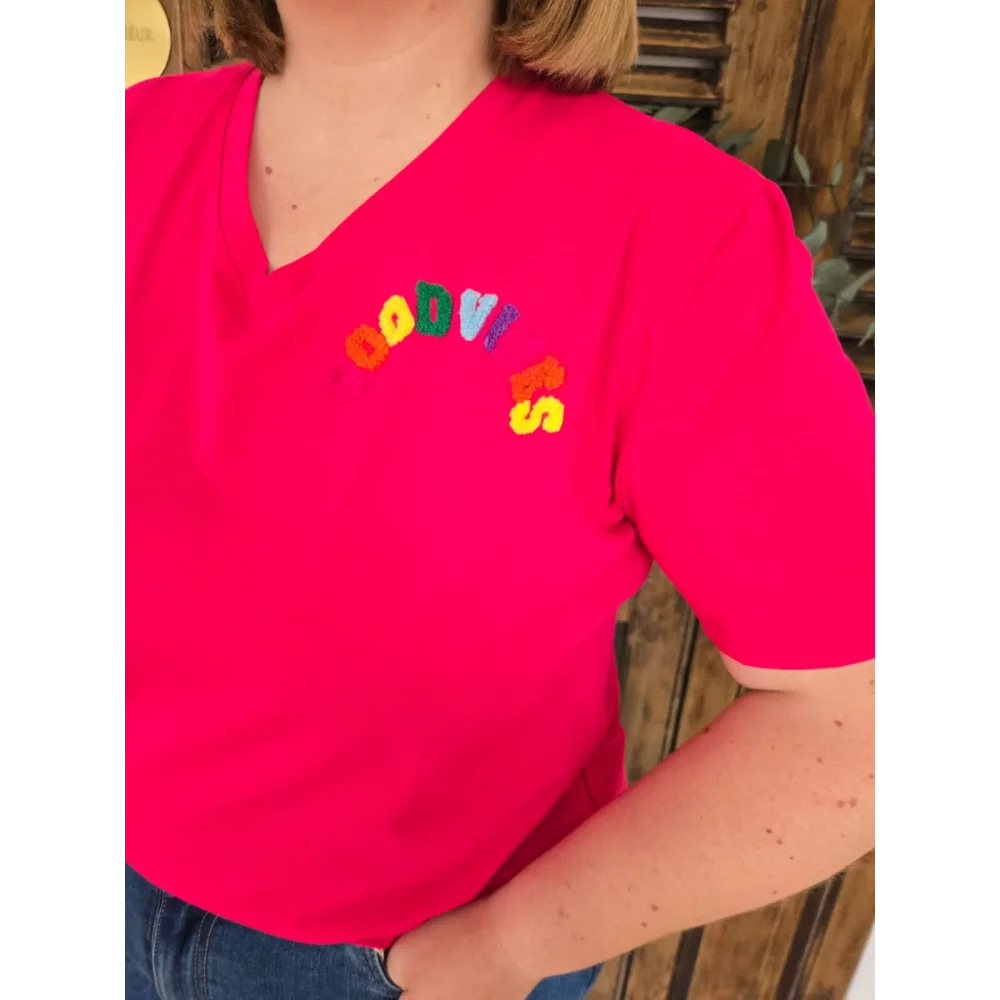 T-shirt Good Vibes fuchsia col V
