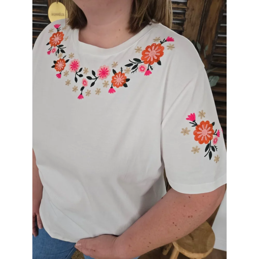 T-shirt Achille blanc fleurs brodées