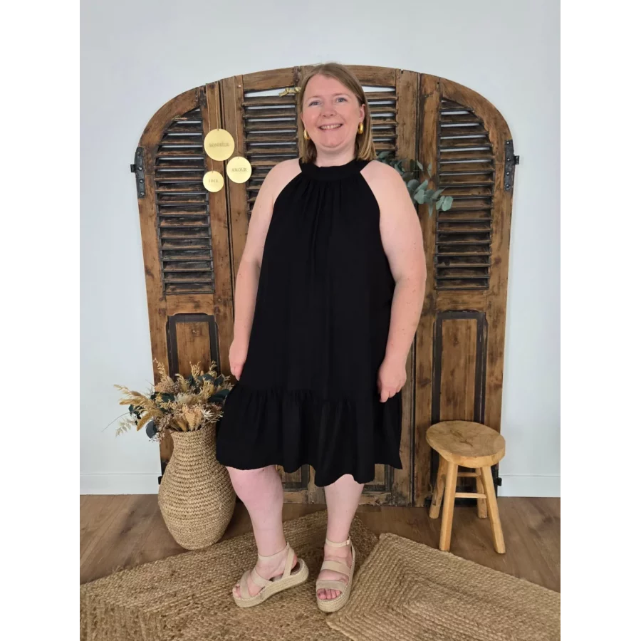 Robe Tristane noir epaules nues