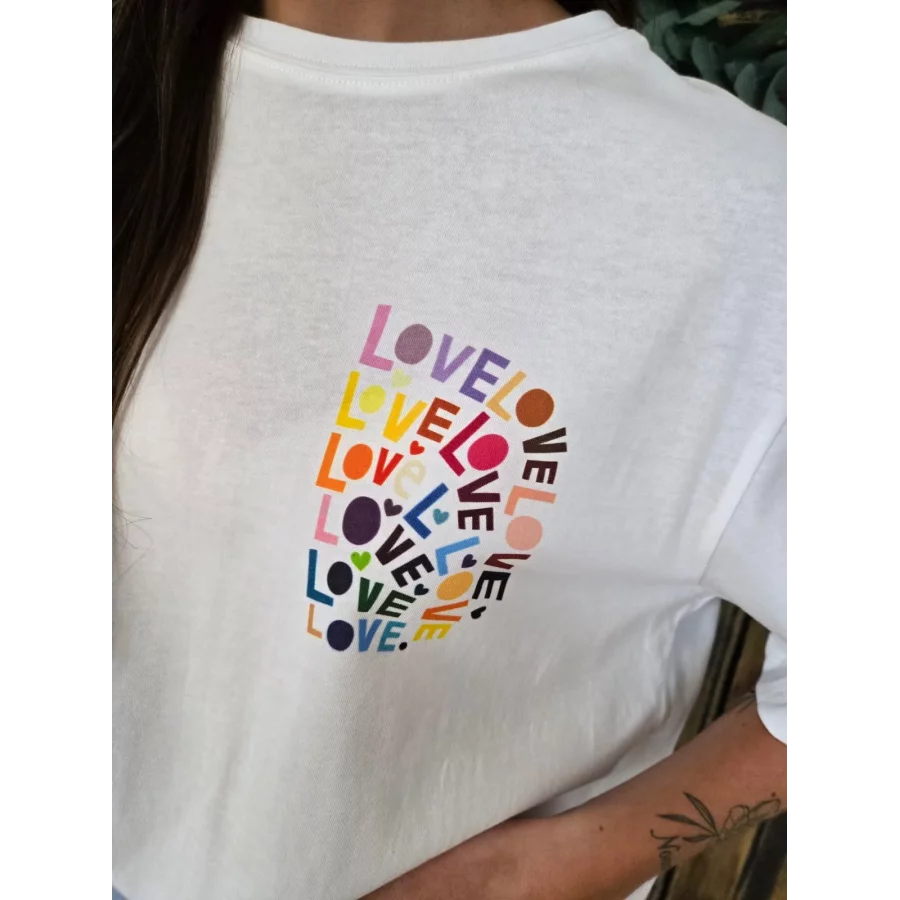 T-shirt blanc Love Love coloré