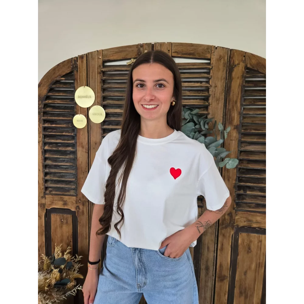 T-shirt Hubert blanc coeur rouge au dos