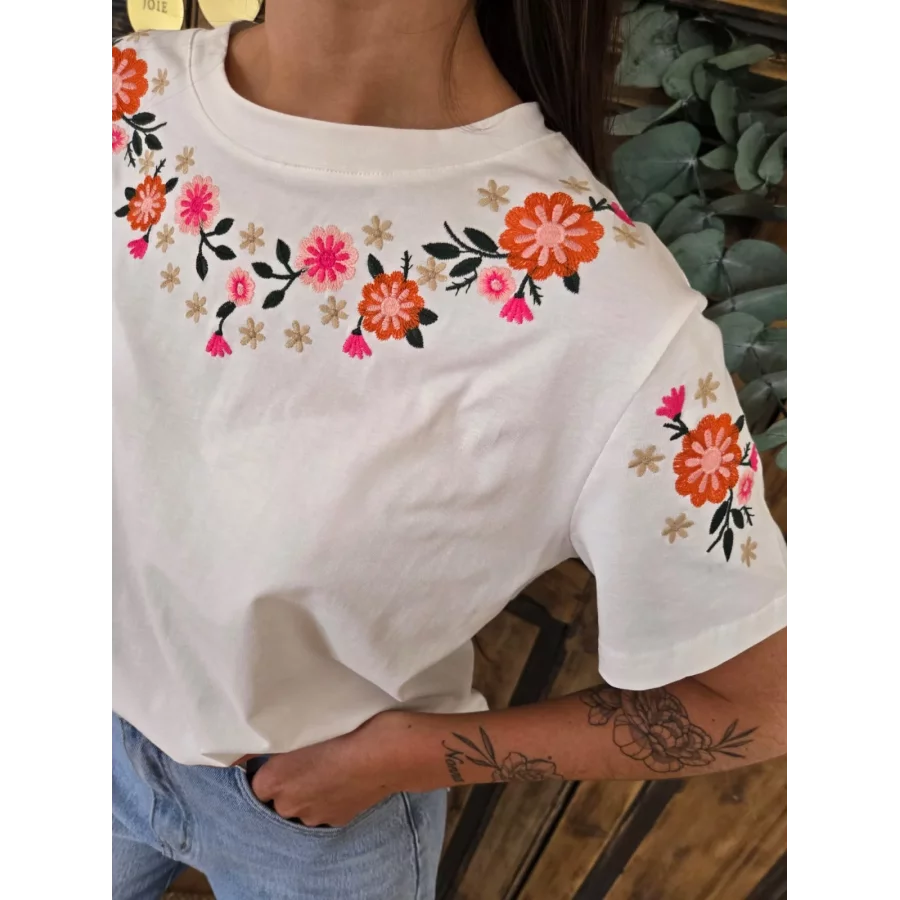 T-shirt Achille blanc fleurs brodées