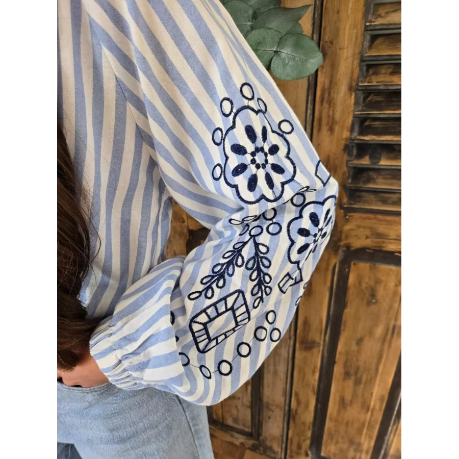 Blouse Eleonore rayures bleu et broderies