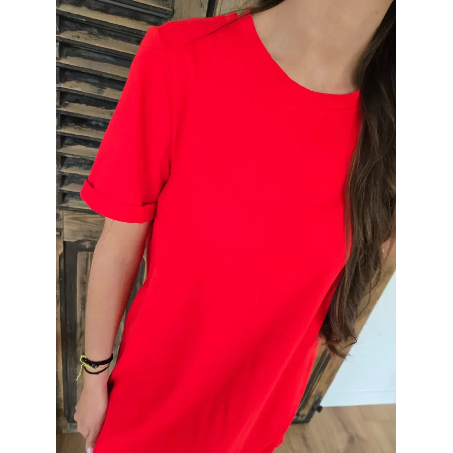 Robe t-shirt Anaelle rouge dos V dentelle