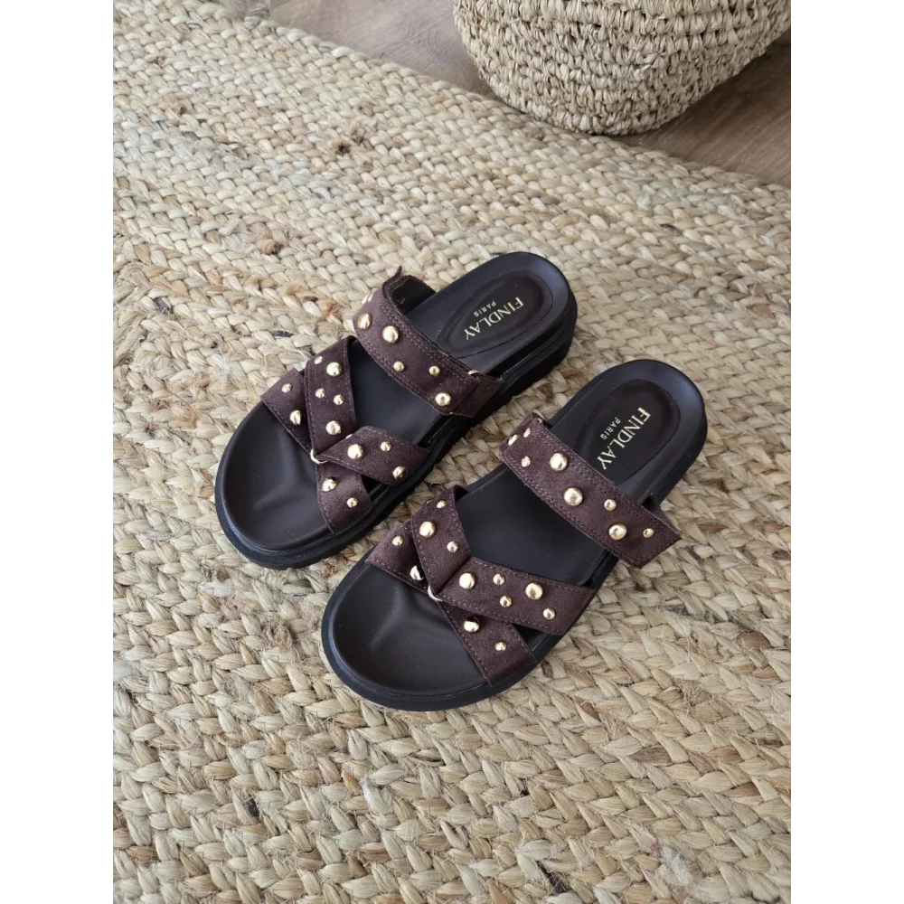 Mules choco suedine et clous doré