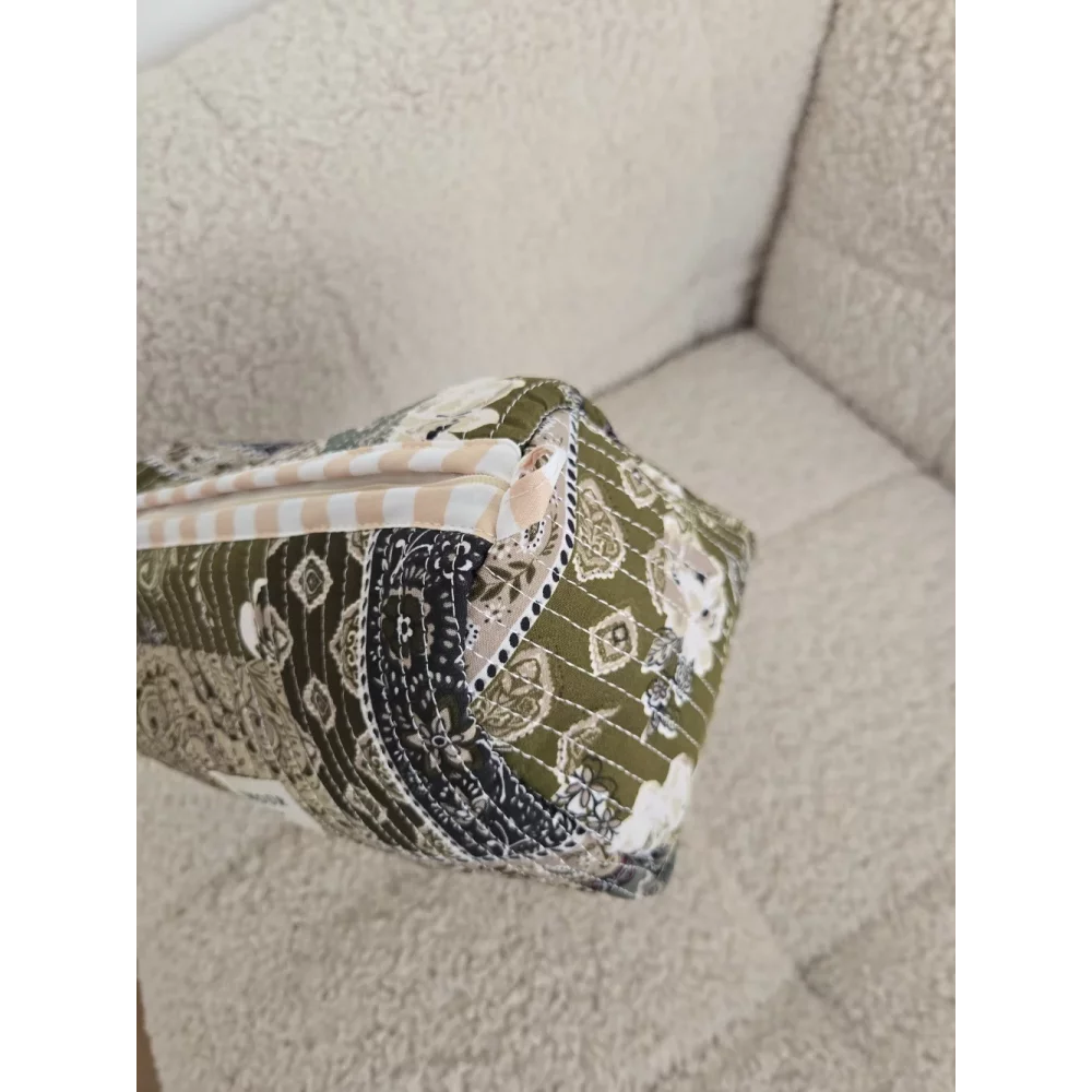 Trousse patchwork kaki Amour