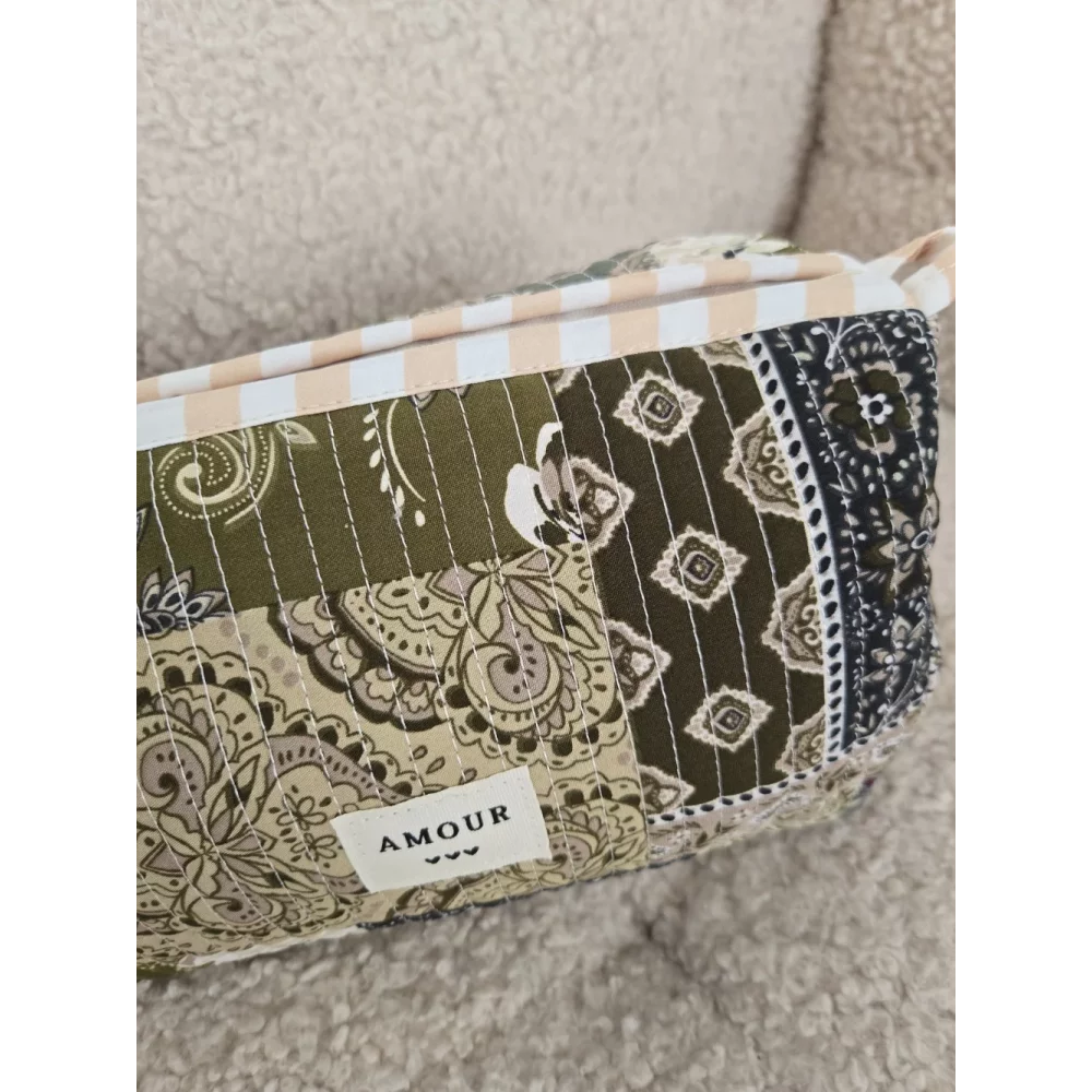 Trousse patchwork kaki Amour