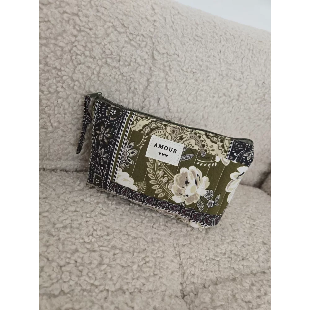 Petite Trousse patchwork kaki Amour