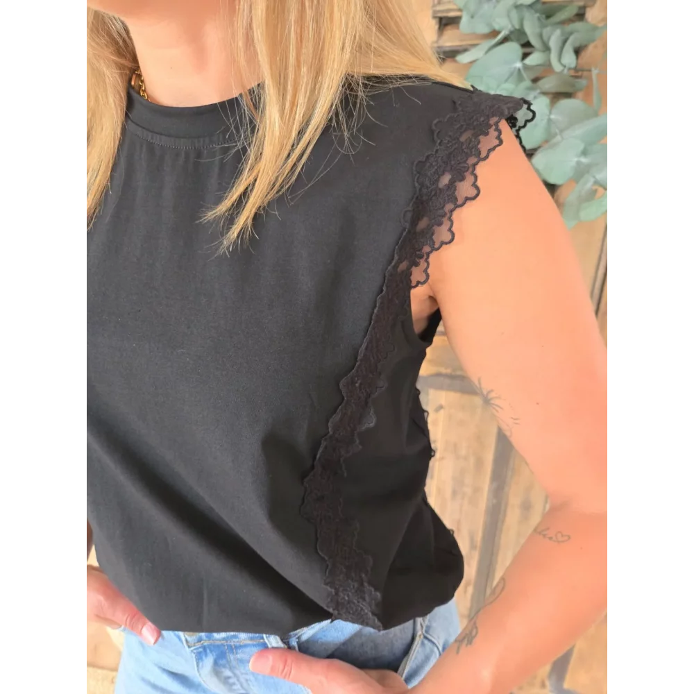 T-shirt Lucas noir biais dentelle