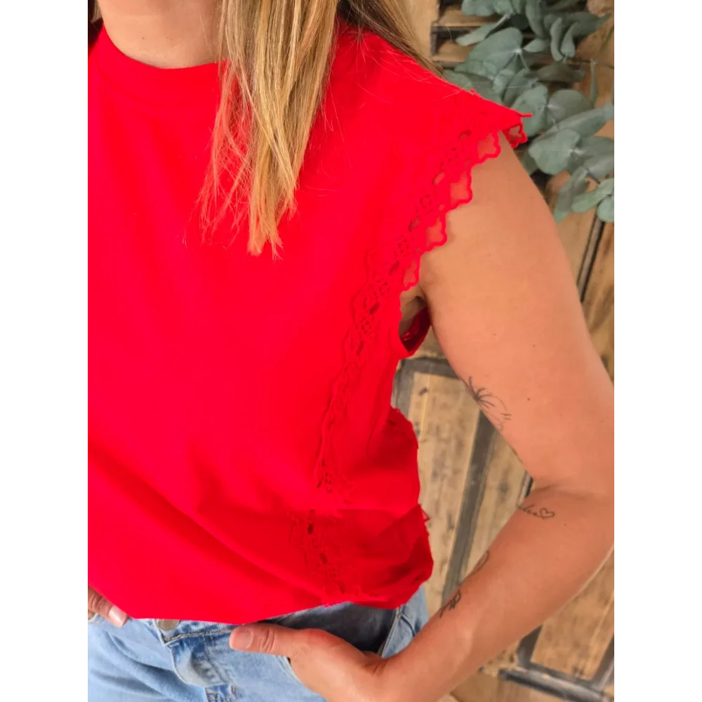 T-shirt Lucas rouge biais dentelle