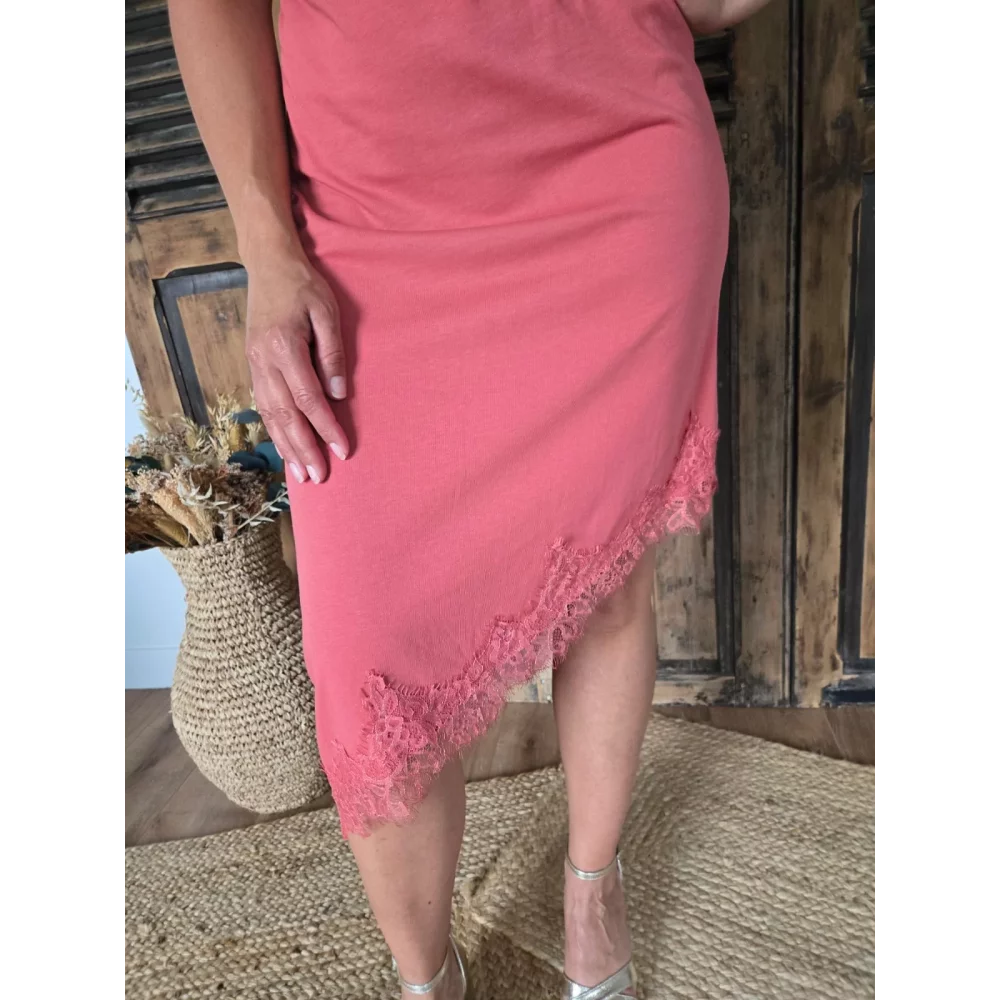 Robe T-shirt Cassandre terracotta biais dentelle
