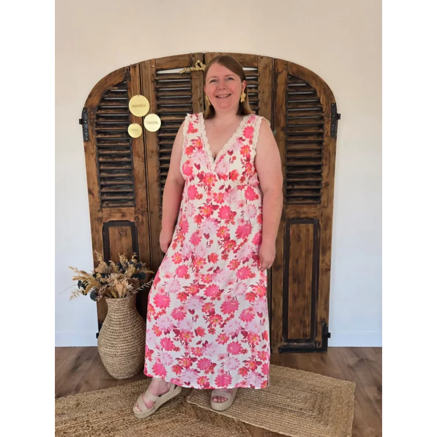 Robe longue Liliane dentelle et fleurs fuchsia