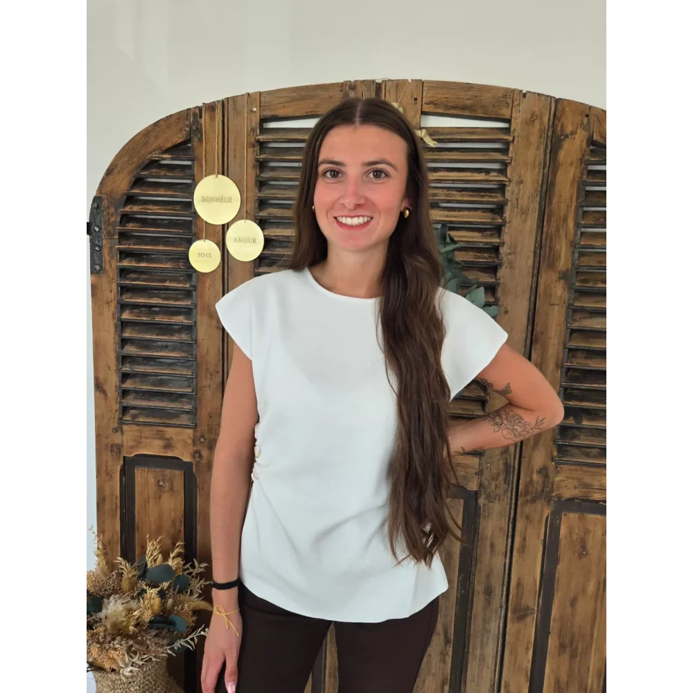 Blouse Annie en maille blanche et perles