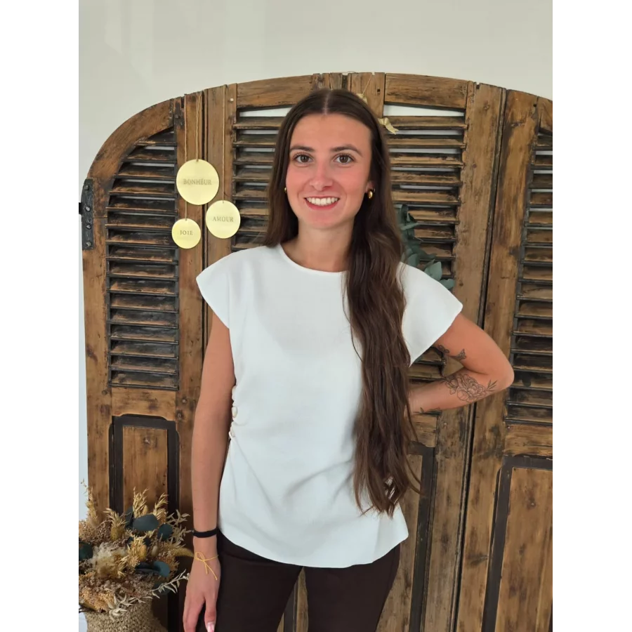 Blouse Annie en maille blanche et perles