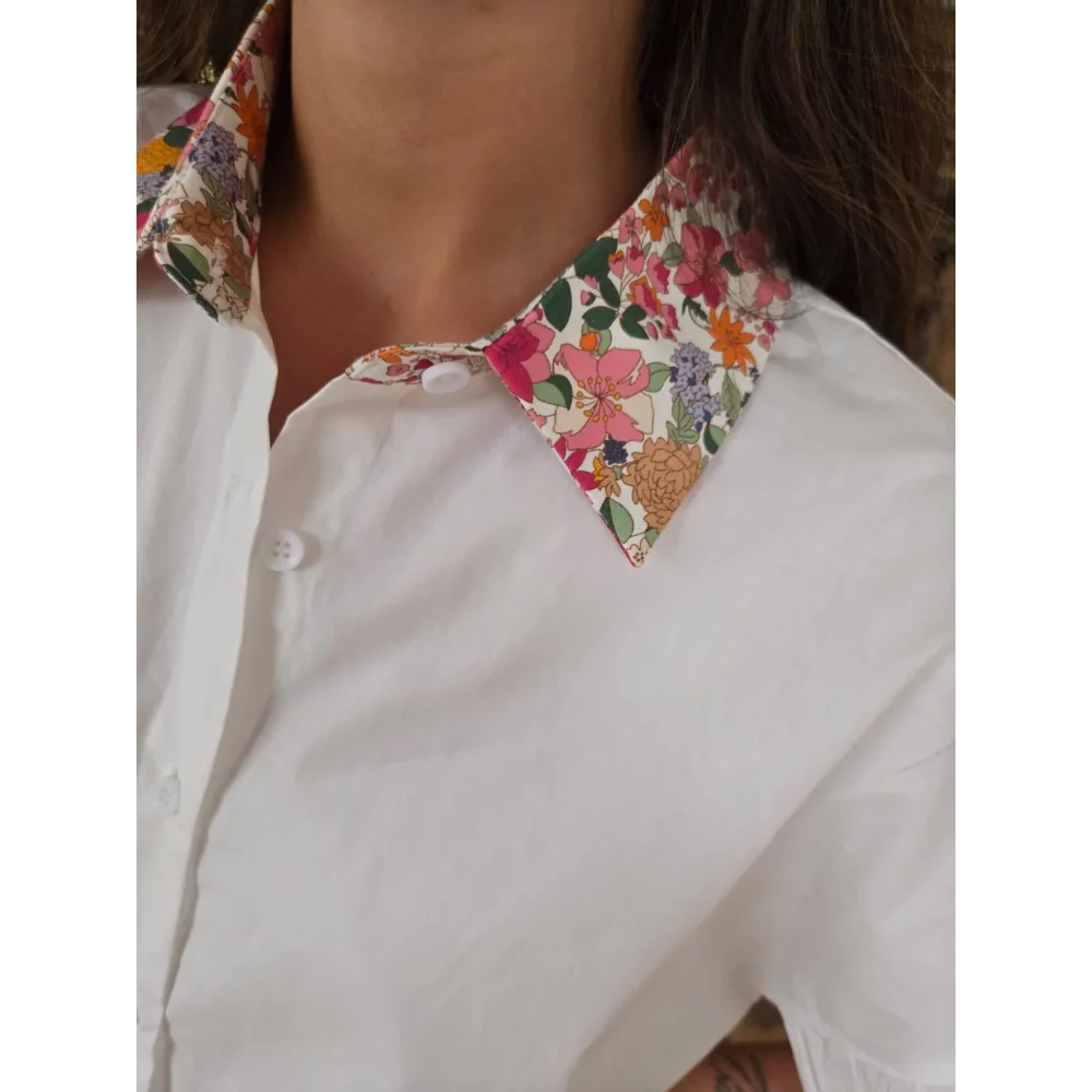 Chemise Alice blanche col fleuri