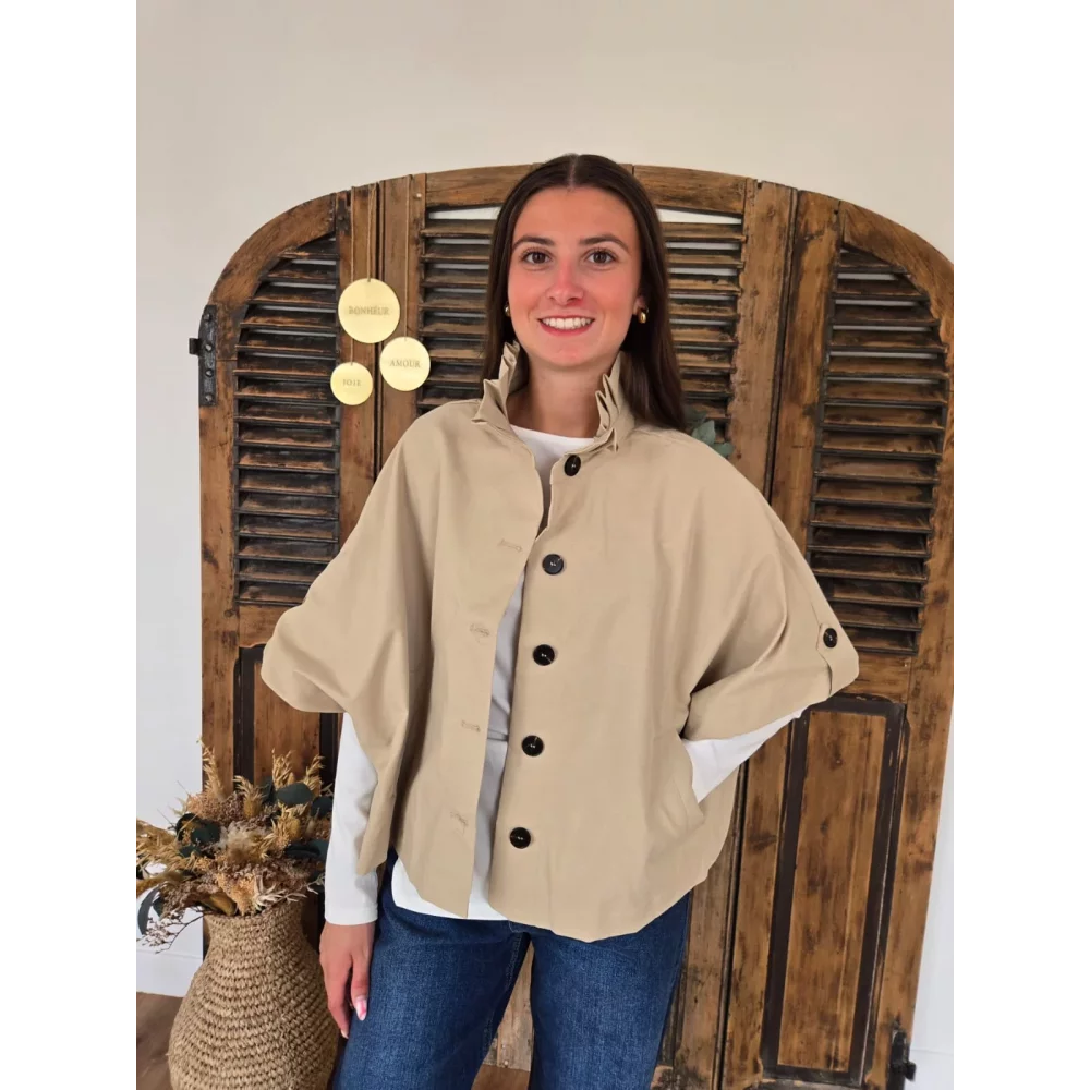 Veste Cape Angele beige col victorien