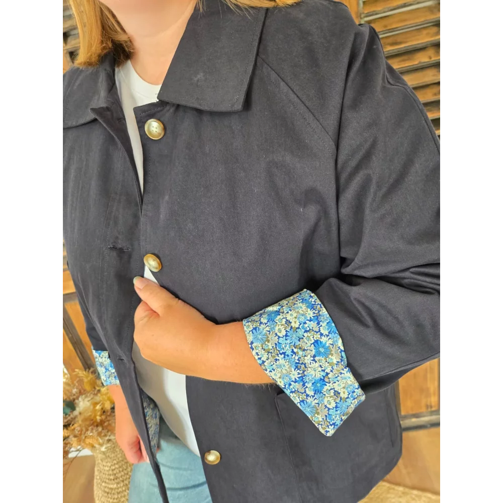 Veste Joelle bleu marine doublure fleurie