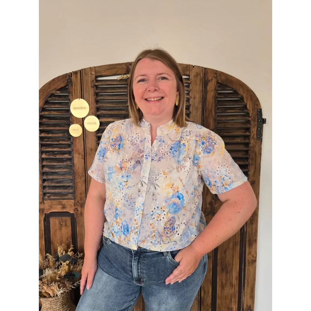 Blouse Melina broderie anglaise et fleurs bleu
