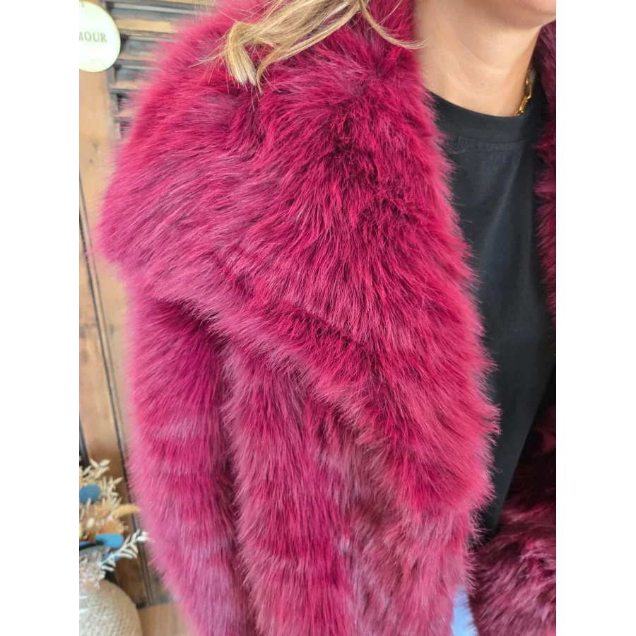 Veste Claudie fourrure bordeaux