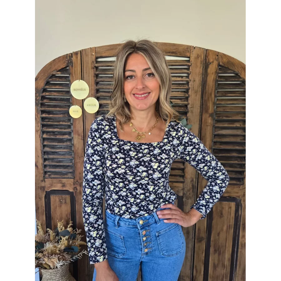T-shirt Noé bleu marine fleuri
