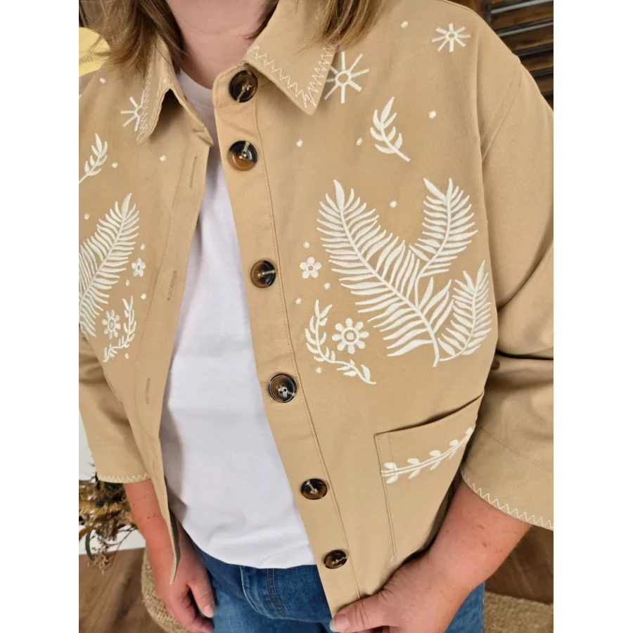 Veste Clea beige brodée