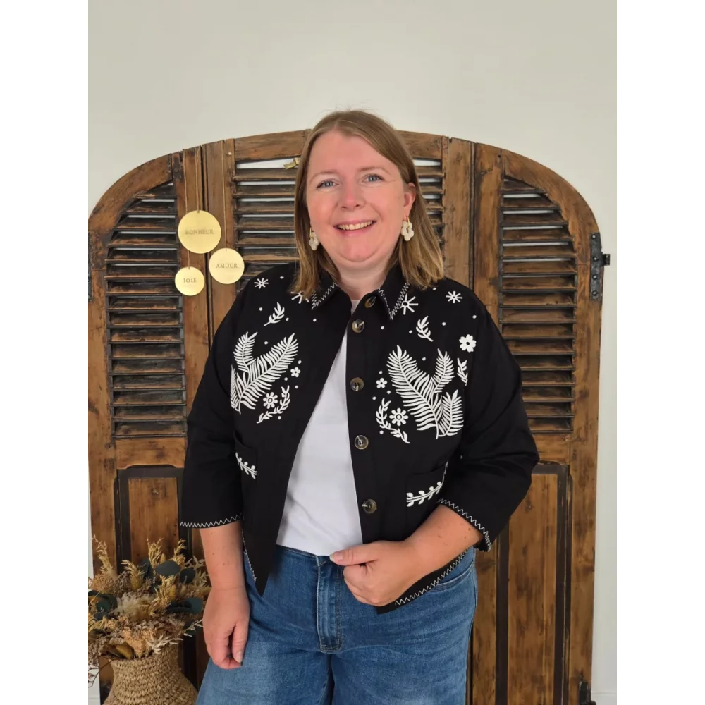 Veste Clea noir brodée