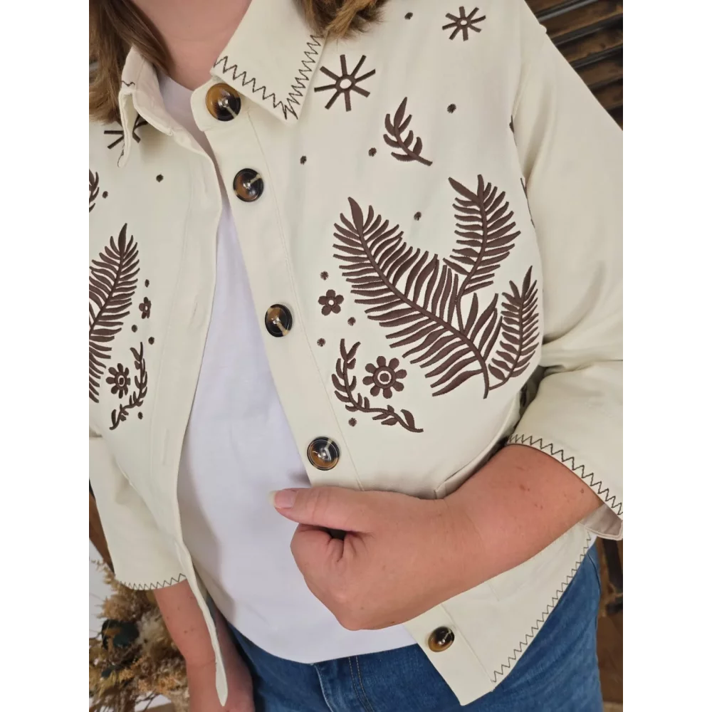 Veste Clea ecru brodée