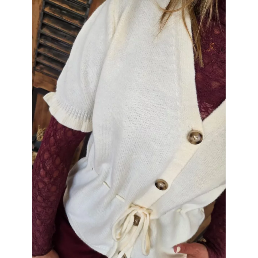 Gilet Gael ecru ceinture à nouer