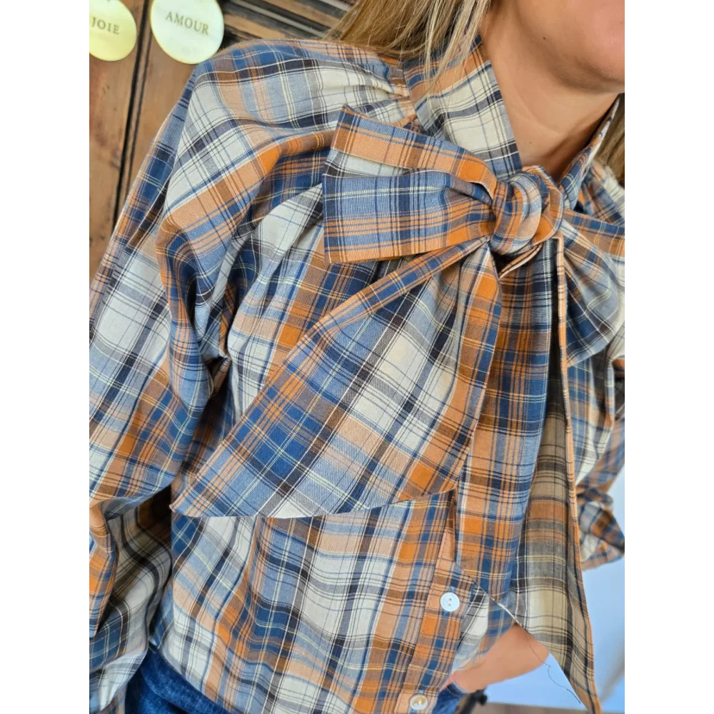 Chemise Virginie carreaux col lavallière