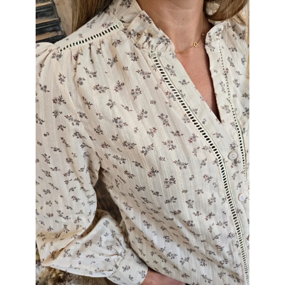 Blouse Delphine beige et fleurs