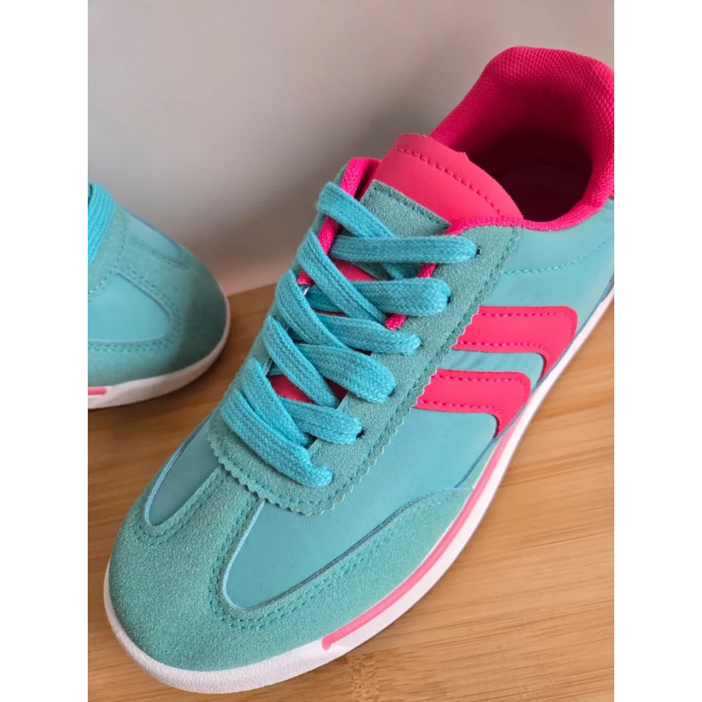 category_name | Elly et Anne