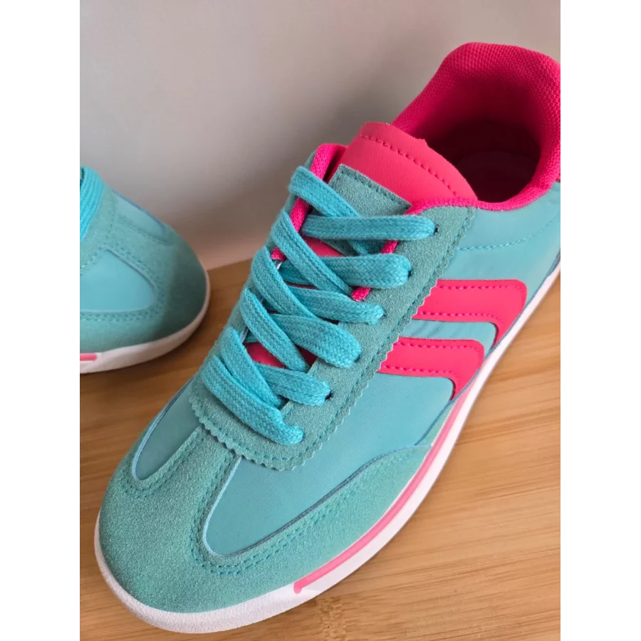 category_name | Elly et Anne