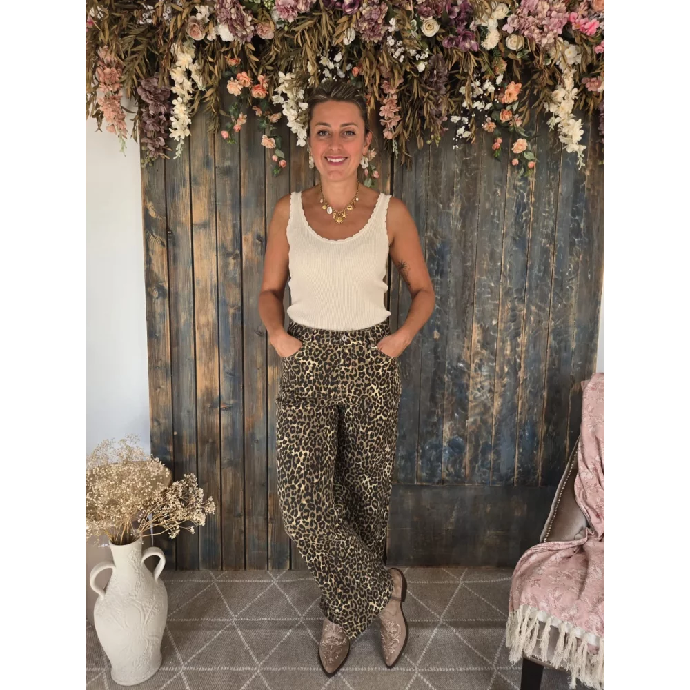 category_name | Elly et Anne