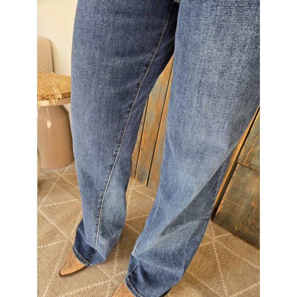 category_name | Elly et Anne