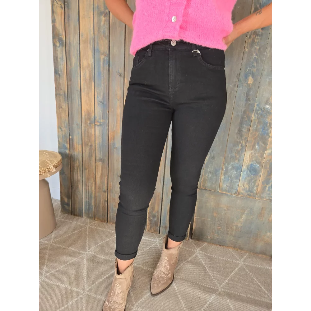 category_name | Elly et Anne