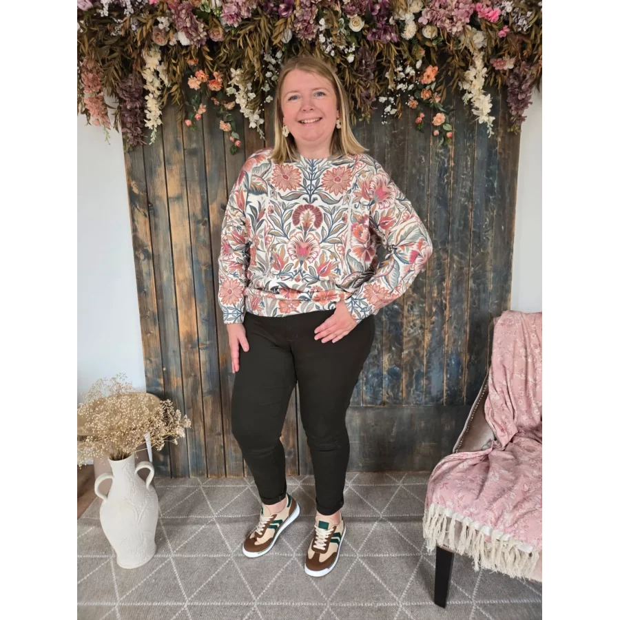 category_name | Elly et Anne