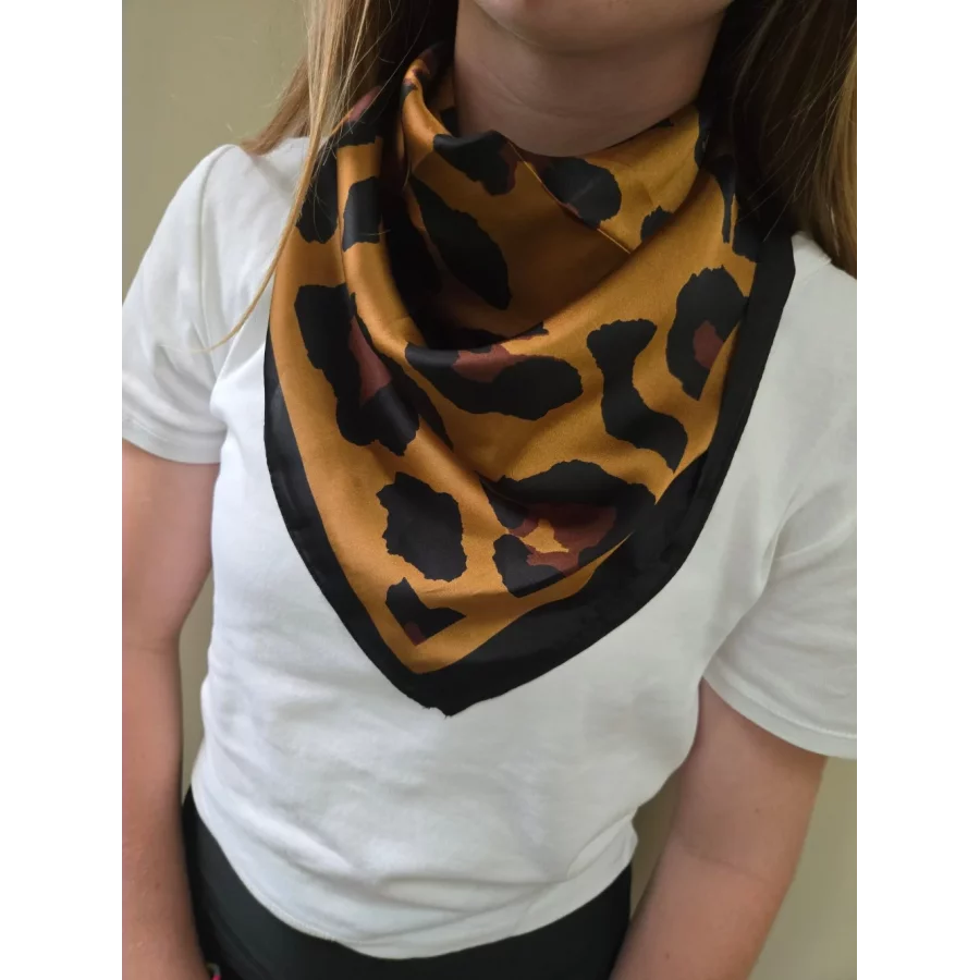 category_name | Elly et Anne