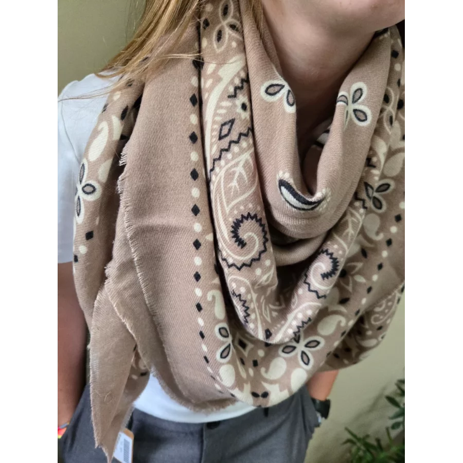 category_name | Elly et Anne