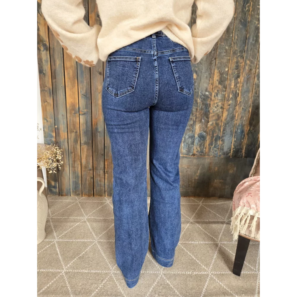 category_name | Elly et Anne