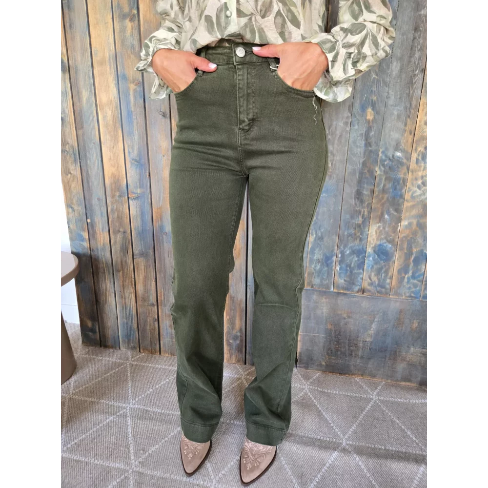 category_name | Elly et Anne