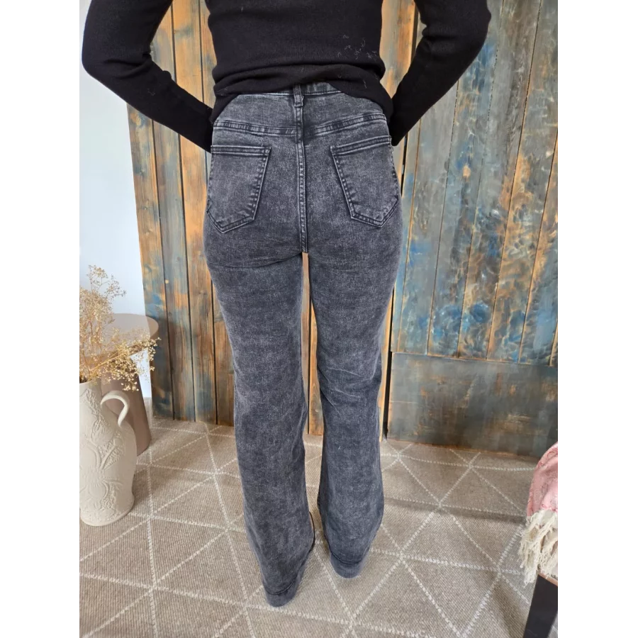 category_name | Elly et Anne