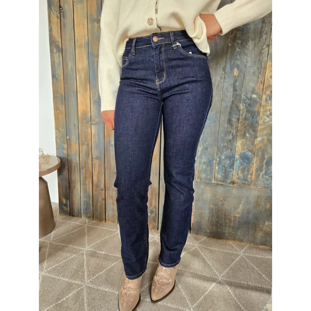 category_name | Elly et Anne