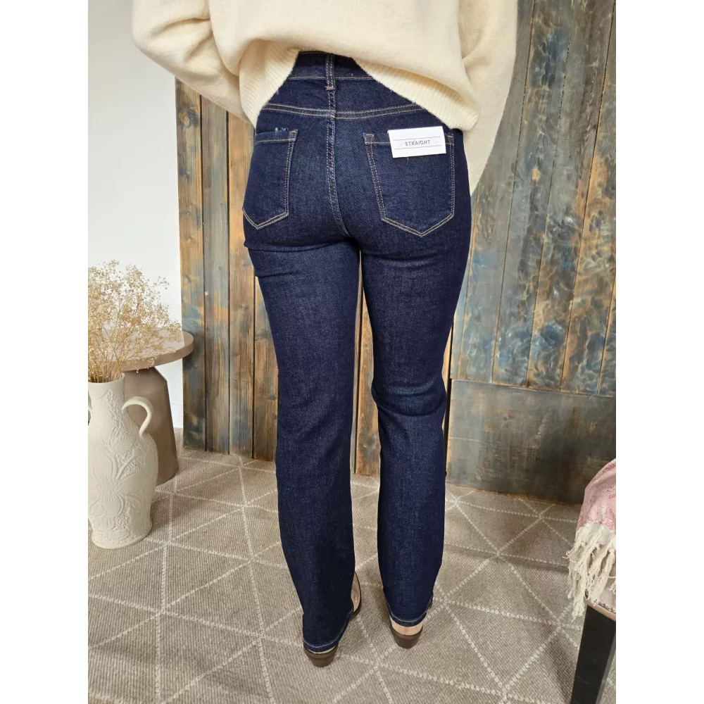 category_name | Elly et Anne