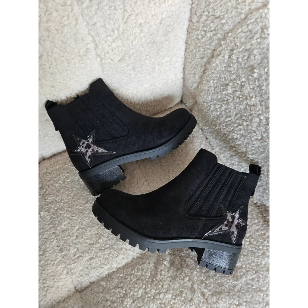 category_name | Elly et Anne