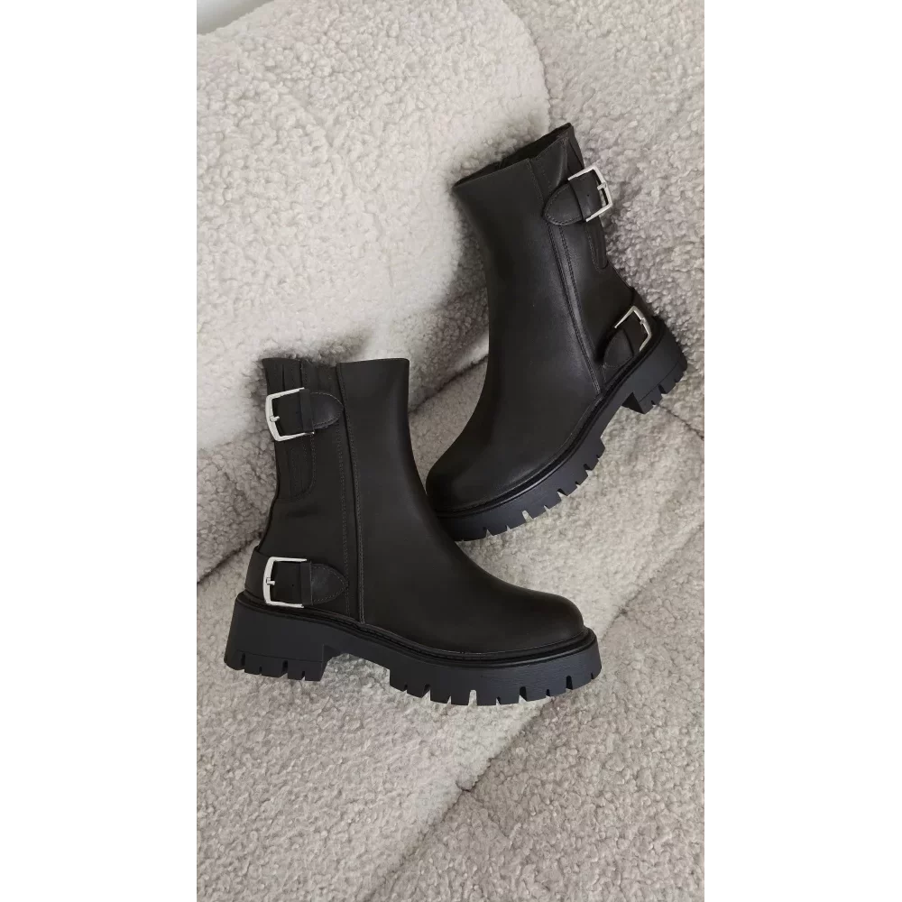 category_name | Elly et Anne