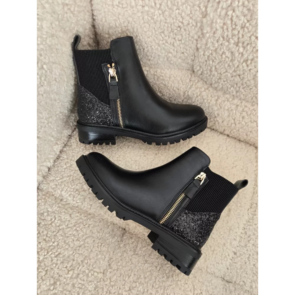 category_name | Elly et Anne