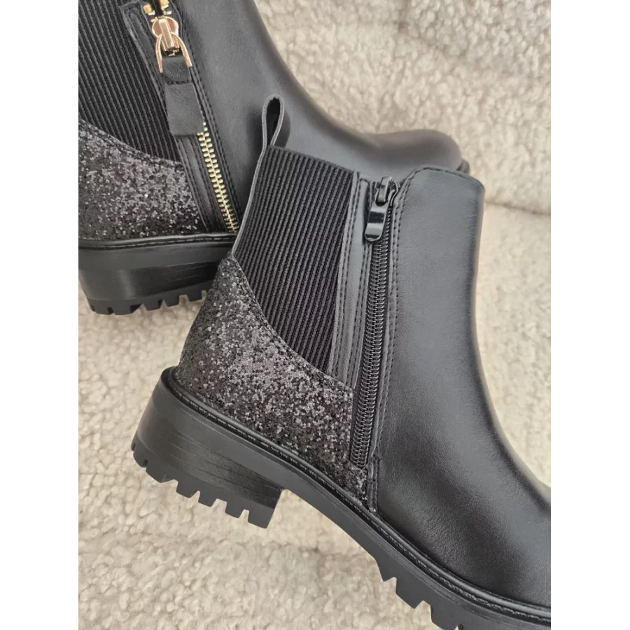 category_name | Elly et Anne