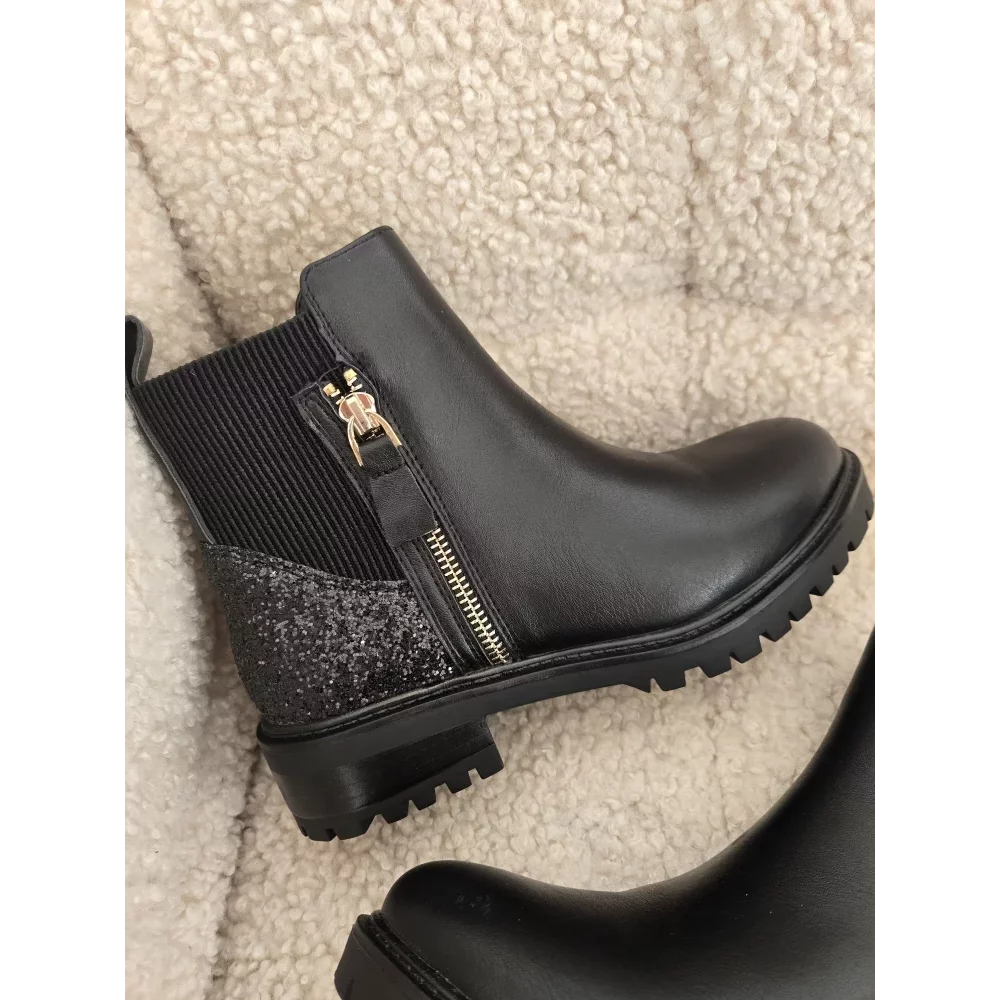 category_name | Elly et Anne